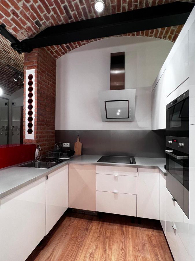 Loft Apartment By Letrent Zyrardow Exterior photo